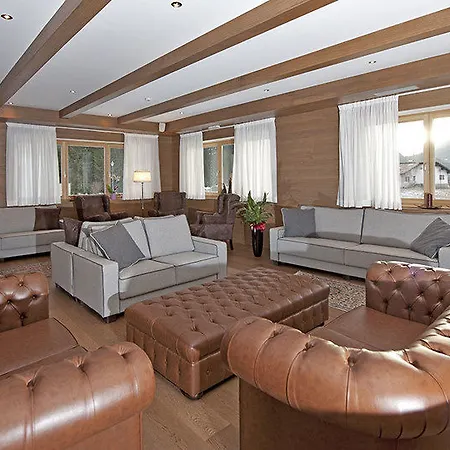Golden Park 4*