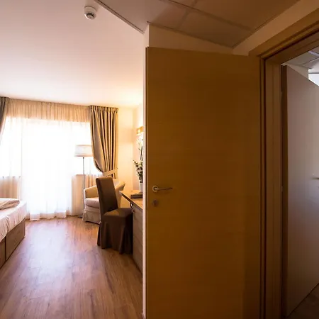 Golden Park Otel 4*